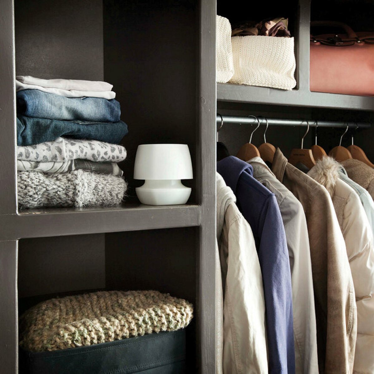 Bison Vochtvreter® Ambiance, luchtontvochtiger, bestrijdt vocht en schimmel in woonruimtes, uniek luchtcirculatiesysteem, 450 g, wit, ook geschikt voor caravans en campers