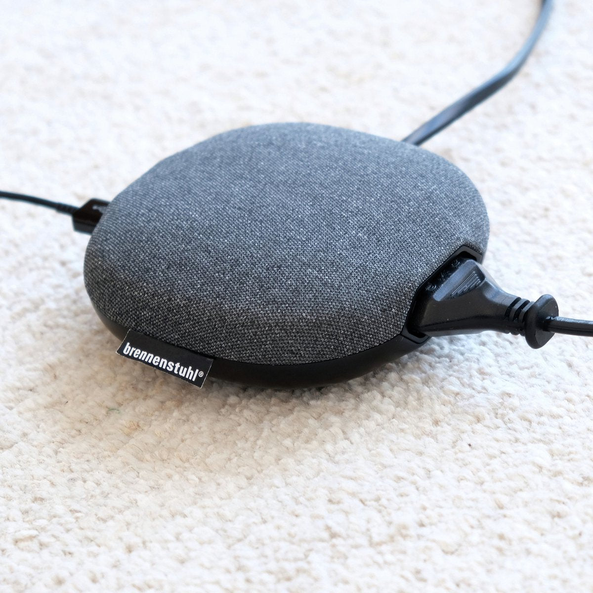 brennenstuhl®estilo laadstation met textieloppervlak (Stekkerdoos met 1x Eurostekker en 2x USB-lader) zwart/antraciet