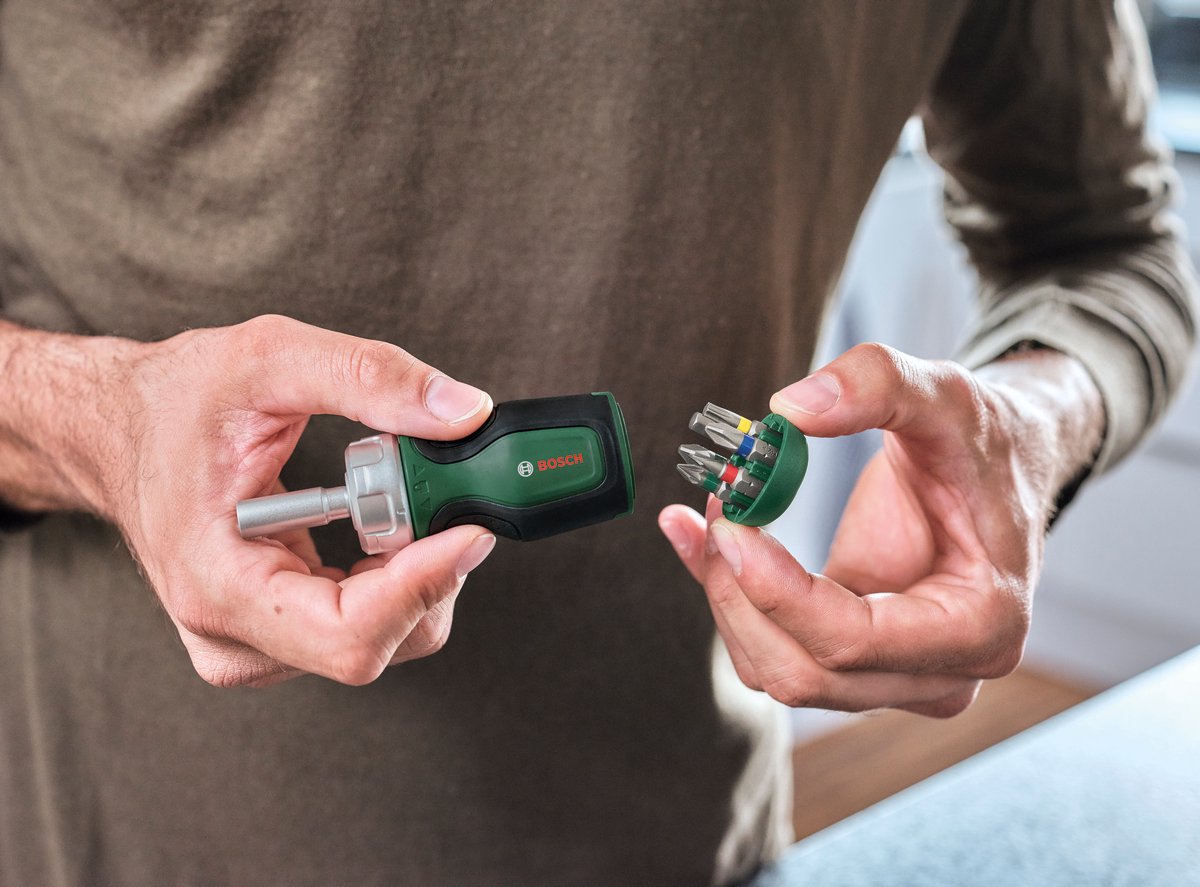 Bosch Compacte ratel schroevendraaier - met 6 bits