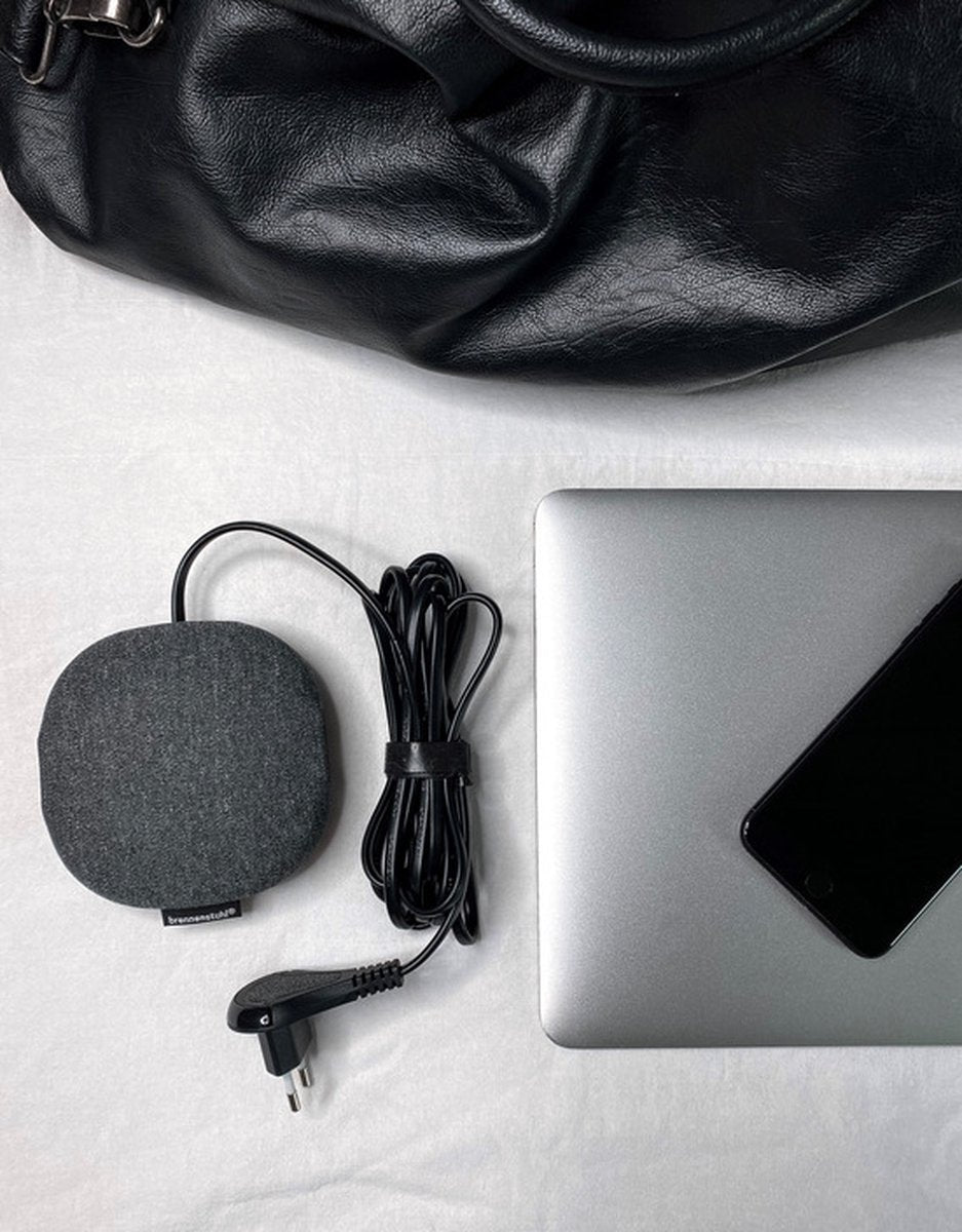 brennenstuhl®estilo laadstation met textieloppervlak (Stekkerdoos met 1x Eurostekker en 2x USB-lader) zwart/antraciet