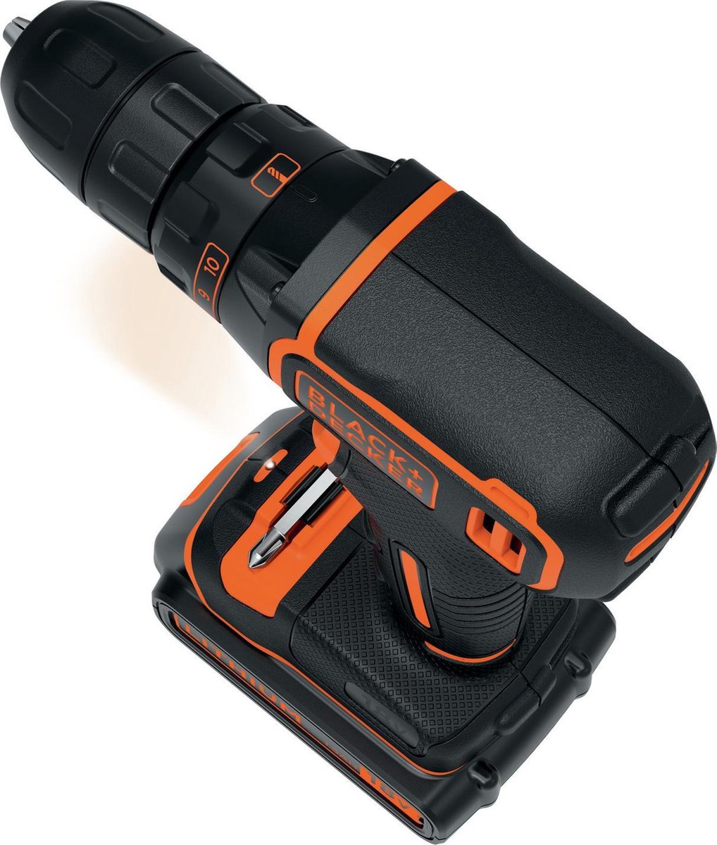 B+D 18V Lithium Ion accu schroef-/boormachine met 1,5Ah accu, 1 variabele snelheid.