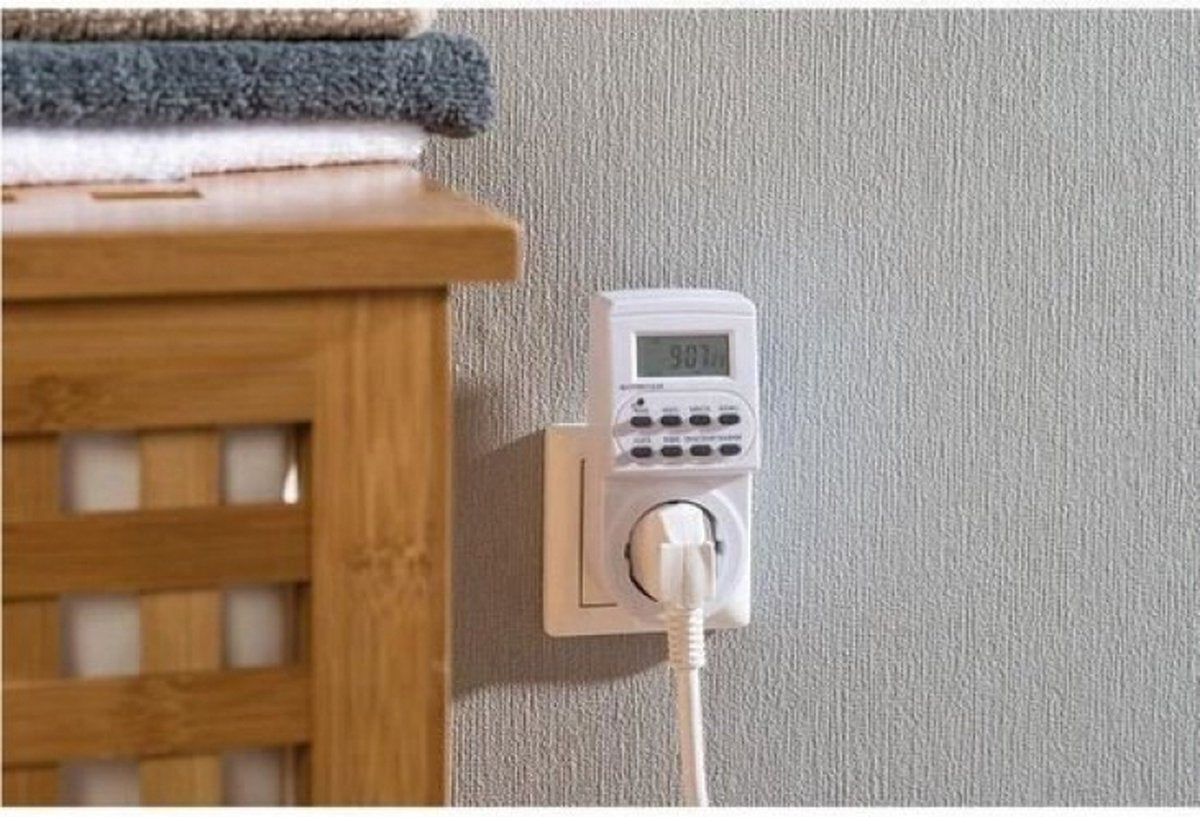 Brennenstuhl BAT Tijdschakelaar voor een hele week DZ 20