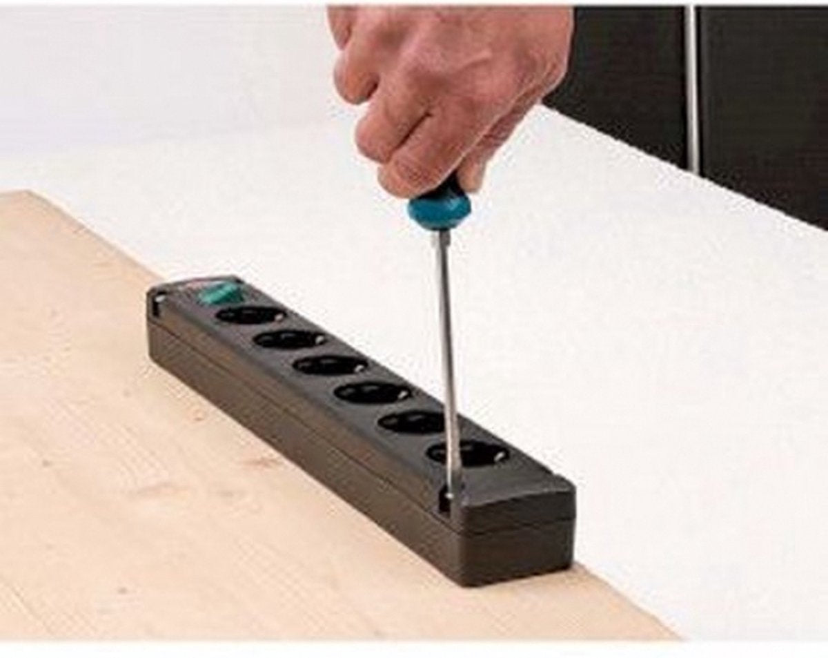 Bremounta stekkerdoos 6-voudig zwart 3m H05VV-F 3G1,5